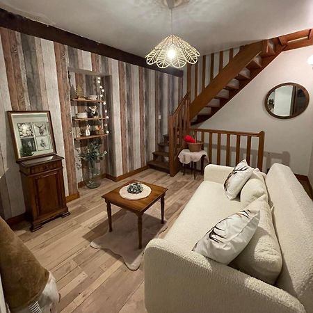 "La Petite Maison" Triplex Au Centre Ville - Les Terres Du Roy أفالو المظهر الخارجي الصورة